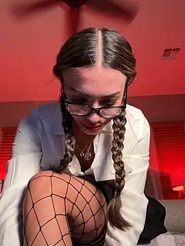 TinyMimi online show from 26, 10, 2025