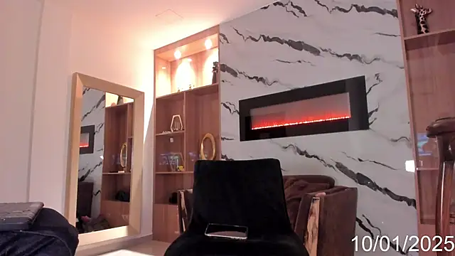 Snapshot of Sophia_Cambpell chatting on 10, 1, 2025 Sophia Cambpell online show from 10, 1, 2025