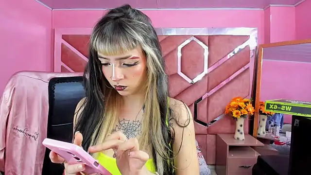 Samantha Smiith online show from 7, 3, 2026