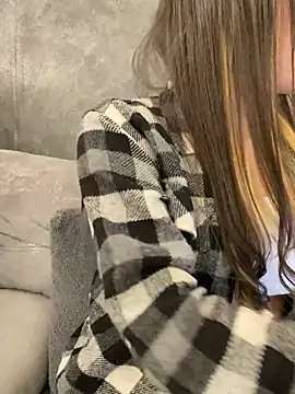 Snapshot of AbyThompson chatting on 22, 1, 2025 AbyThompson online show from 22, 1, 2025