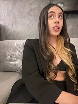 Snapshot of AbyThompson chatting on 29, 1, 2025 AbyThompson online show from 29, 1, 2025
