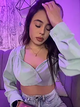 Snapshot of AbyThompson chatting on 27, 9, 2025 AbyThompson online show from 27, 9, 2025