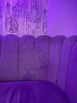 Snapshot of AbyThompson chatting on 30, 9, 2025 AbyThompson online show from 30, 9, 2025