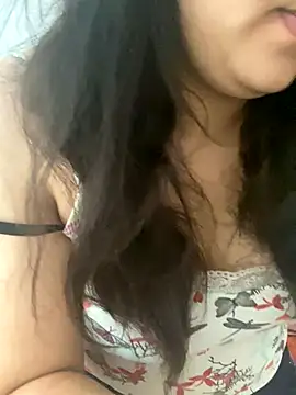 yassminsexy22 online show from 18, 11, 2025