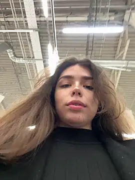 pantyless online show from 4, 10, 2025