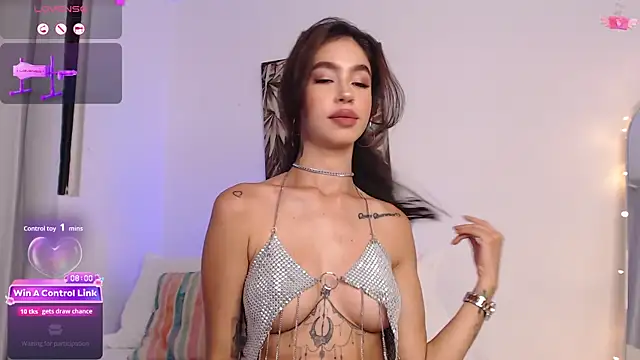 MarianaSnake online show from 10, 4, 2026