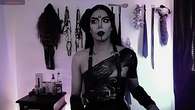 akinoro  online show from 31, 10, 2025