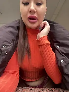 Snapshot of beautydiamond chatting on 16, 2, 2026 beautydiamond online show from 16, 2, 2026