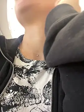 Snapshot of beautydiamond chatting on 19, 2, 2026 beautydiamond online show from 19, 2, 2026