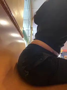 Snapshot of beautydiamond chatting on 23, 2, 2026 beautydiamond online show from 23, 2, 2026