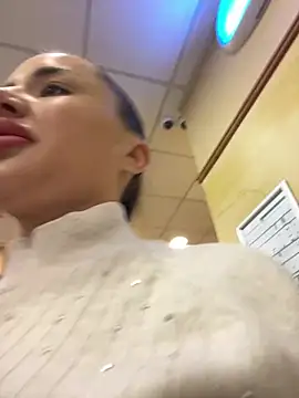 Snapshot of beautydiamond chatting on 2, 3, 2026 beautydiamond online show from 2, 3, 2026