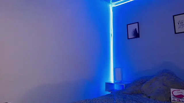 SophiaJoliebm online show from 8, 1, 2025