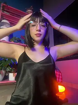 sweeet peach online show from 9, 4, 2026