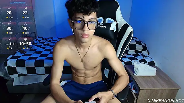 Snapshot of Angelligth chatting on 17, 2, 2026 Angelligth online show from 17, 2, 2026