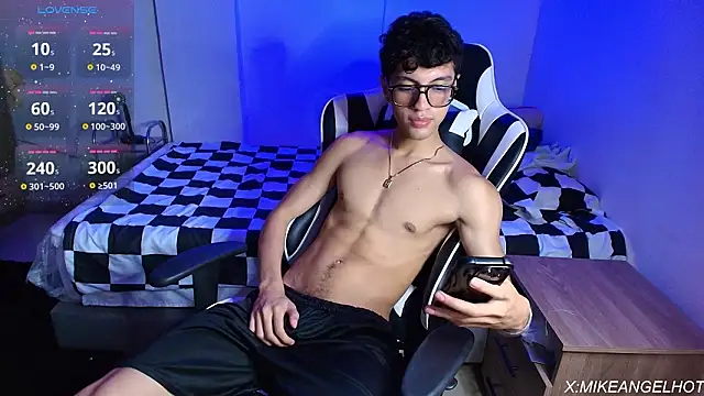 Snapshot of Angelligth chatting on 20, 2, 2026 Angelligth online show from 20, 2, 2026