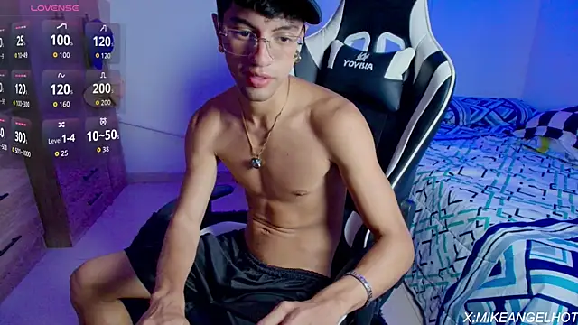 Angelligth online show from 9, 4, 2026