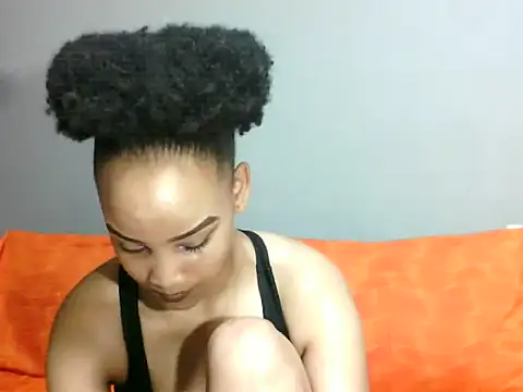 SmallSlut5 online show from 20, 12, 2025