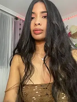 Snapshot of lina_pink chatting on 10, 12, 2024 lina pink online show from 10, 12, 2024