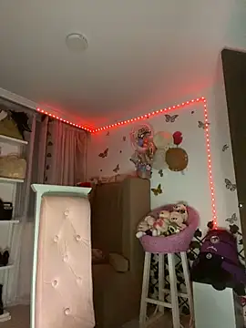 Snapshot of lina_pink chatting on 11, 2, 2025 lina pink online show from 11, 2, 2025