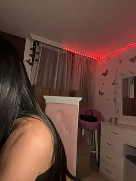 Snapshot of lina_pink chatting on 17, 9, 2025 lina pink online show from 17, 9, 2025