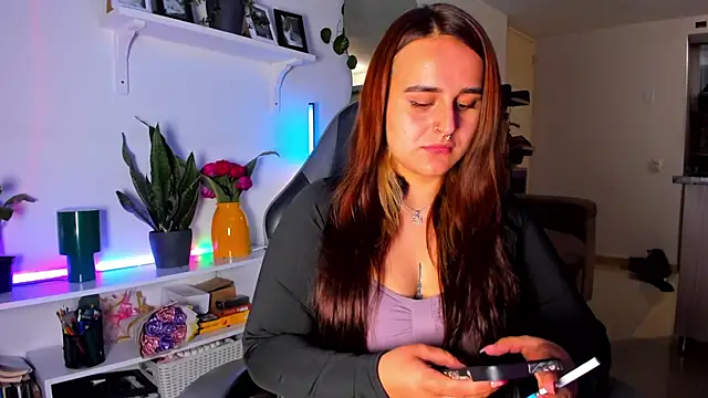 evy orange1 online show from 1, 4, 2026