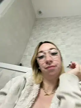 Snapshot of Giuliana_baby chatting on 10, 3, 2026 Giuliana baby online show from 10, 3, 2026