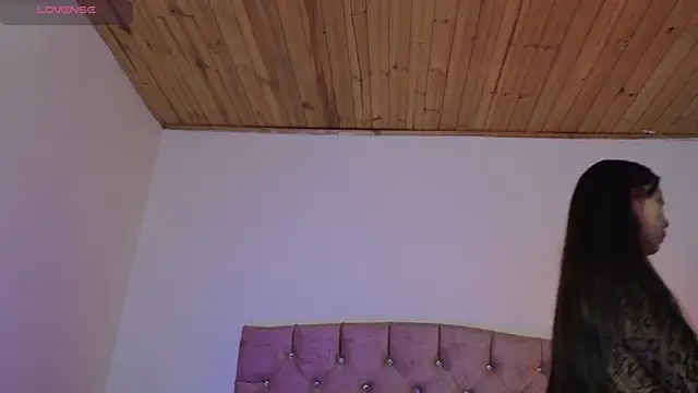 Snapshot of miaa_saenz1 chatting on 12, 9, 2025 miaa saenz1 online show from 12, 9, 2025