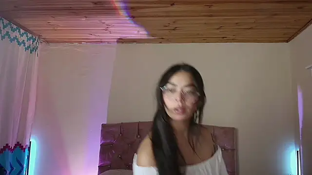 miaa saenz1 online show from 18, 2, 2026