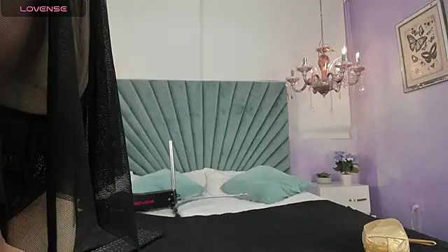 MADISSONLOVE  online show from 17, 2, 2025