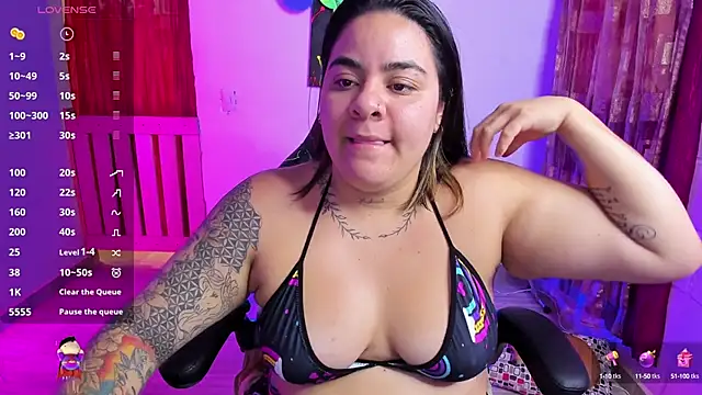 Snapshot of Sharon_hils chatting on 13, 2, 2025 Sharon hils online show from 13, 2, 2025