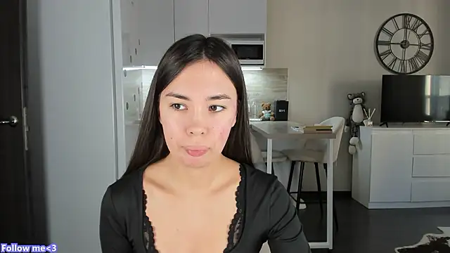 Snapshot of nilliluv chatting on 3, 2, 2026 nilliluv online show from 3, 2, 2026