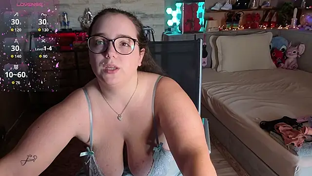 Kimberly-Caprice online show from 18, 3, 2026