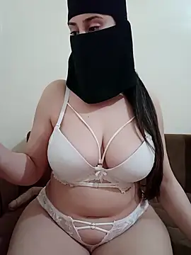 Snapshot of Arabic-Rose chatting on 11, 4, 2026 Arabic-Rose online show from 11, 4, 2026