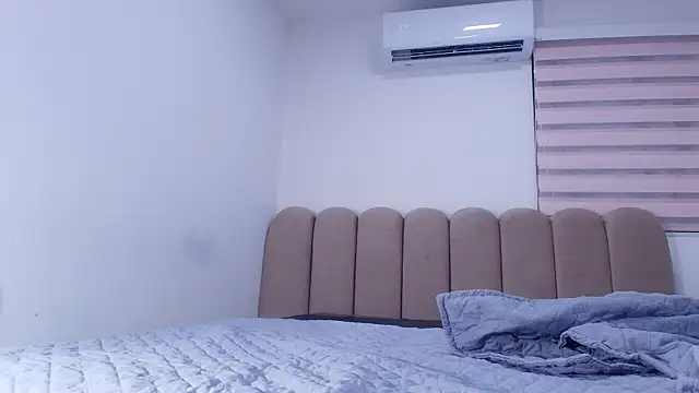 nicol f online show from 17, 4, 2026