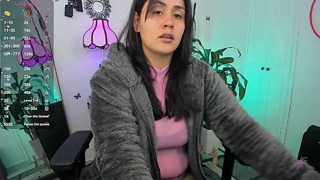 Snapshot of GretaX-X chatting on 23, 9, 2025 GretaX-X online show from 23, 9, 2025