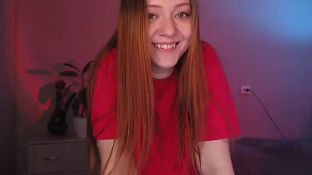 SarahSweetie online show from 5, 11, 2025