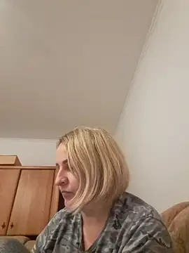 Malichkaanna30 online show from 27, 12, 2024