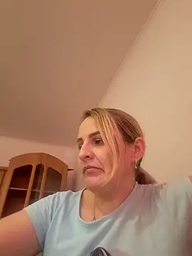 Malichkaanna30 online show from 23, 2, 2025