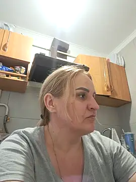 Snapshot of Malichkaanna30 chatting on 18, 3, 2026 Malichkaanna30 online show from 18, 3, 2026