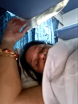 Snapshot of Hot_Queen77 chatting on 10, 3, 2025 Hot Queen77 online show from 10, 3, 2025