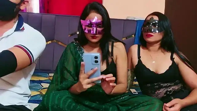 Snapshot of Raat_ki_rani_ chatting on 24, 4, 2026 Raat ki rani online show from 24, 4, 2026