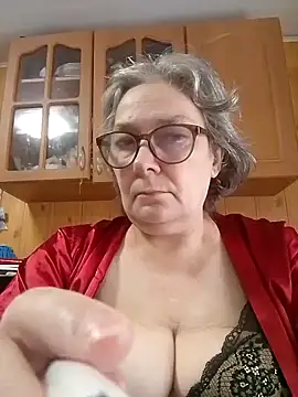 Snapshot of IrinaSweet54 chatting on 5, 6, 2026 IrinaSweet54 online show from 5, 6, 2026