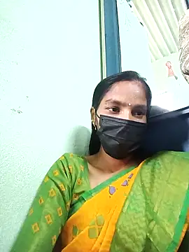 Snapshot of anusiya01 chatting on 15, 2, 2025 anusiya01 online show from 15, 2, 2025