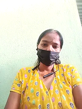 Snapshot of anusiya01 chatting on 24, 2, 2025 anusiya01 online show from 24, 2, 2025