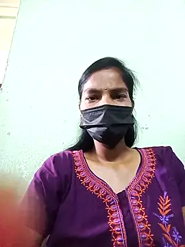 Snapshot of anusiya01 chatting on 4, 3, 2025 anusiya01 online show from 4, 3, 2025