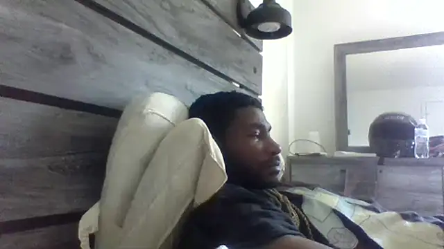 Mcoleman4642 online show from 14, 9, 2025