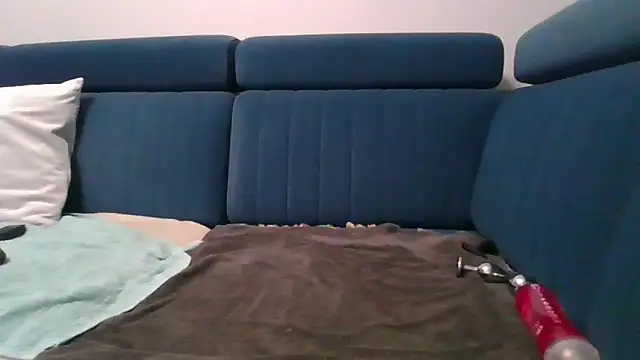 axecoman60 online show from 3, 3, 2025