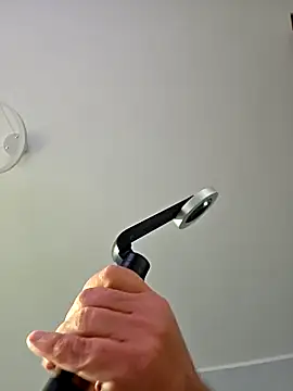 axecoman60 online show from 16, 12, 2025