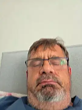 axecoman60 online show from 2, 8, 2026