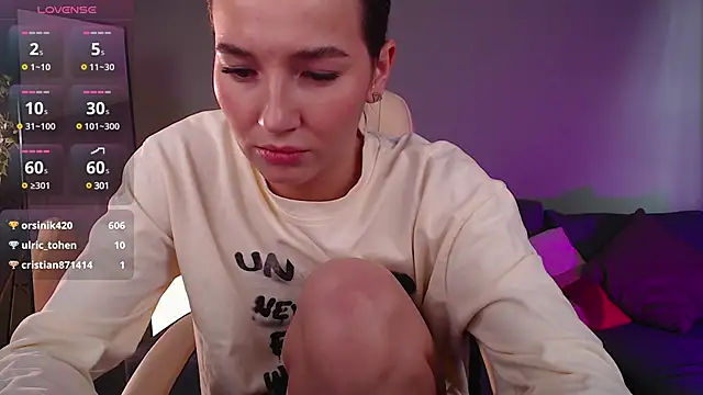 Bellla Haddid online show from 24, 2, 2025